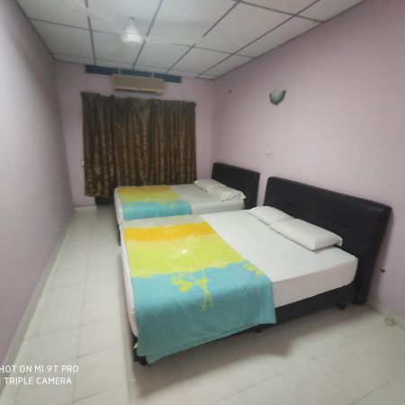 Dani Hotel Sdn Bhd Кота-Бару Экстерьер фото