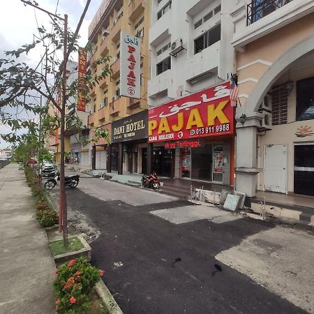 Dani Hotel Sdn Bhd Кота-Бару Экстерьер фото