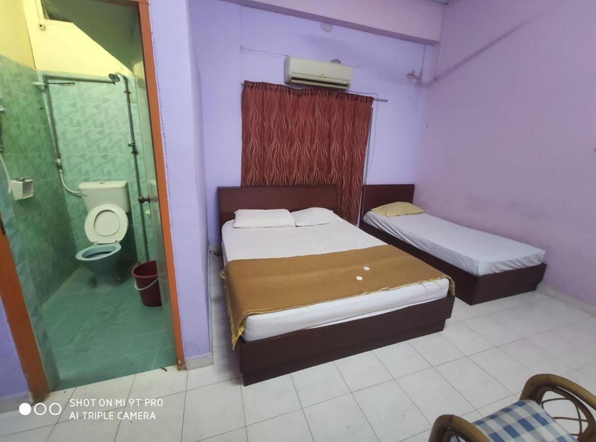 Dani Hotel Sdn Bhd Кота-Бару Экстерьер фото