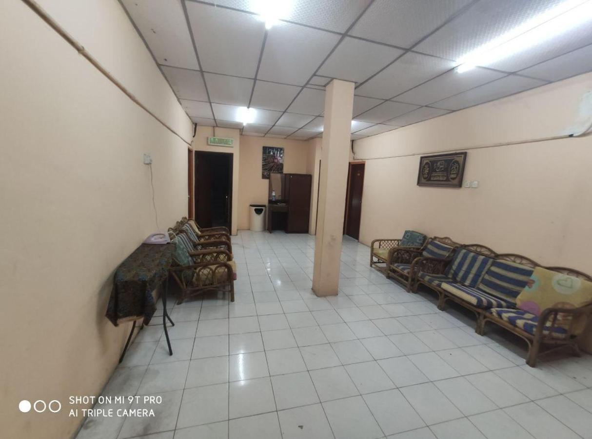 Dani Hotel Sdn Bhd Кота-Бару Экстерьер фото